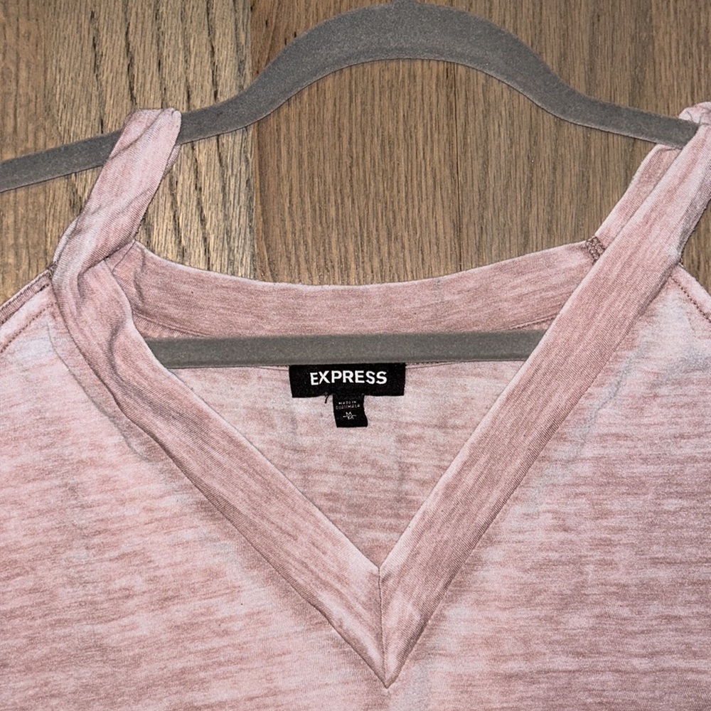 Express Cold Shoulder Top - Picture 3 of 4